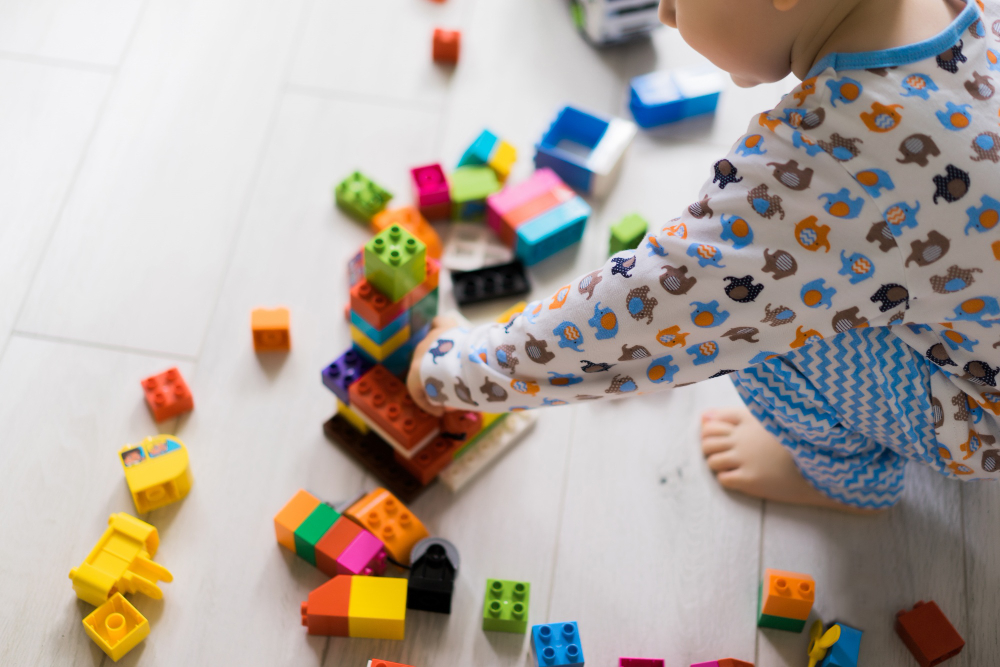 Os 10 Melhores Brinquedos Educativos para Bebês em 2025: Aprendizado e Diversão Garantidos 9 411